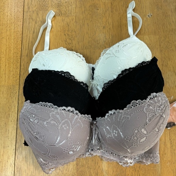 Rene Rofe Set of 3 Lace Extreme Push Up Bras - Picture 16 of 16